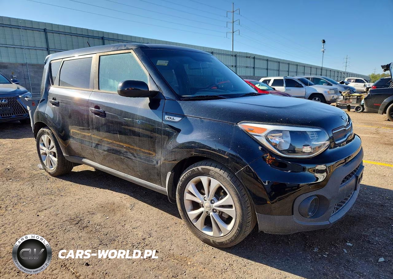 2014 Kia Soul + VIN:KNDJP3A59E7034657 - 4