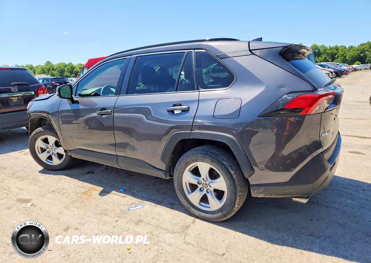 2021 Toyota Rav4 Xle VIN:2T3P1RFV1MW243157 - 2
