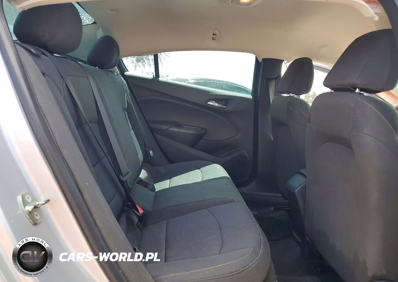 2018 Chevrolet Cruze Ls VIN:1G1BC5SM5J7151348 - 10