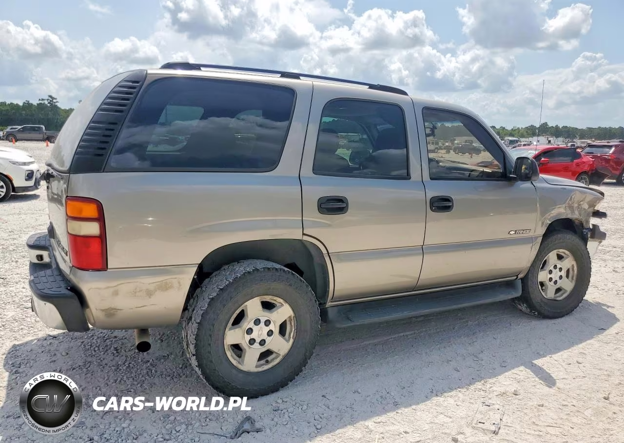 2003 Chevrolet Tahoe C1500 VIN:1GNEC13Z13R151658 - 3