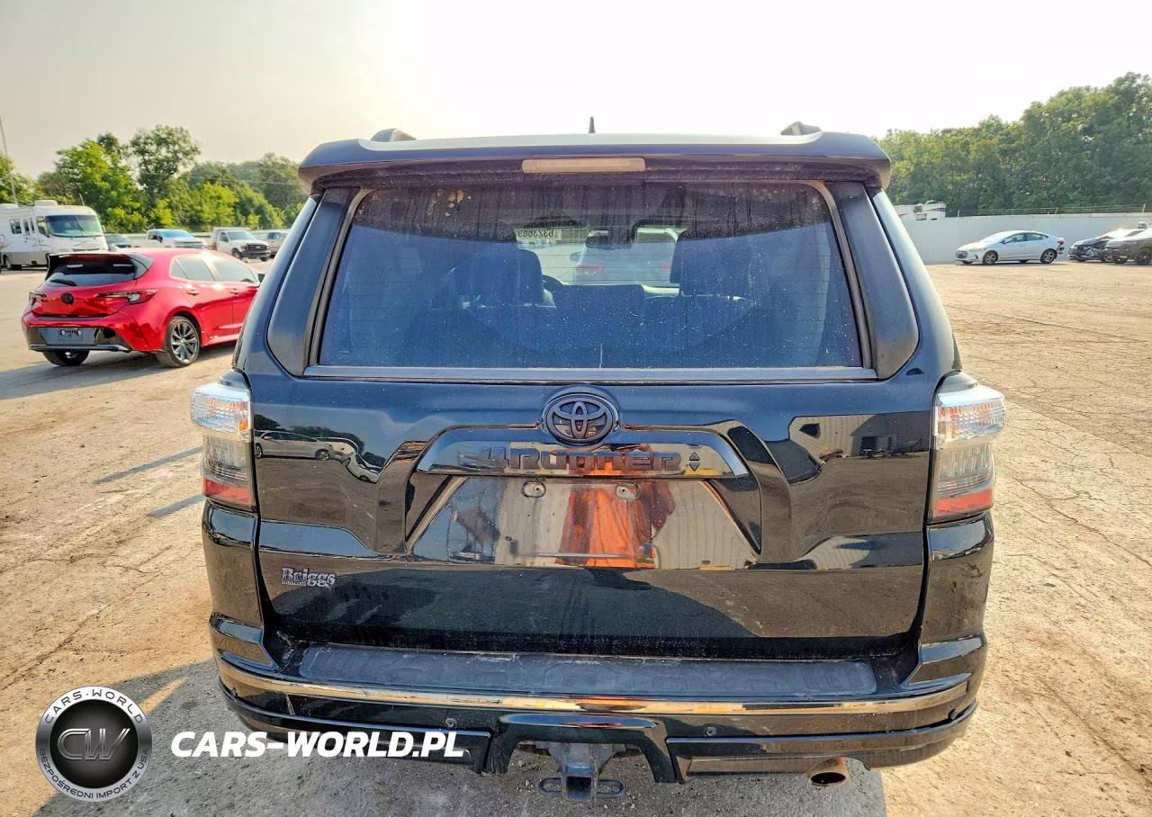 2020 Toyota 4Runner Nightshade Edition VIN:JTEBU5JR3L5832393 - 6