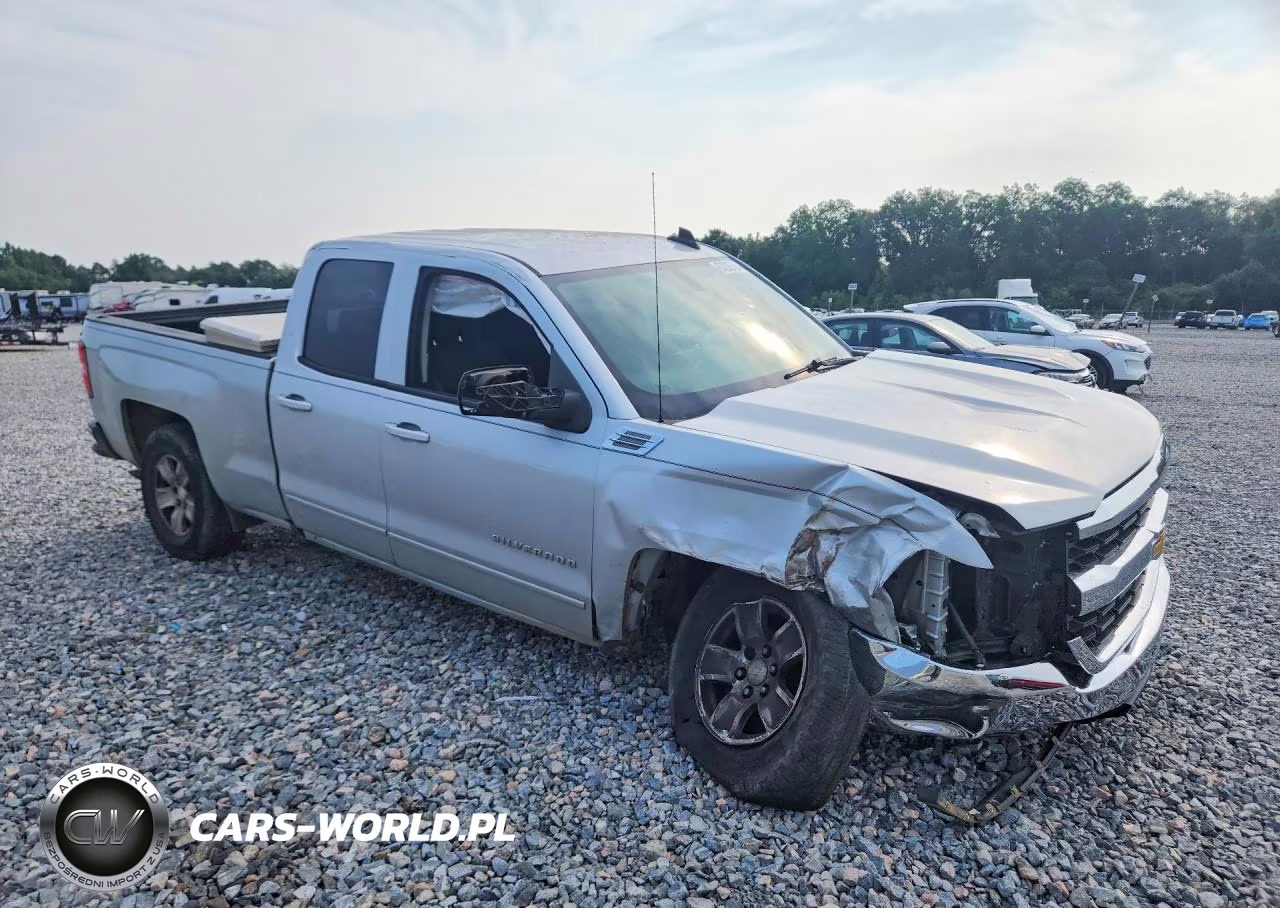 2018 Chevrolet Silverado C1500 Lt VIN:1GCRCREC6JZ179373 - 4
