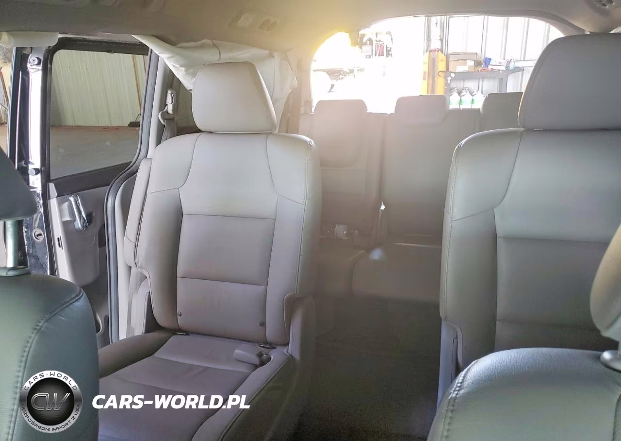 2015 Honda Odyssey Exl VIN:5FNRL5H60FB011370 - 10