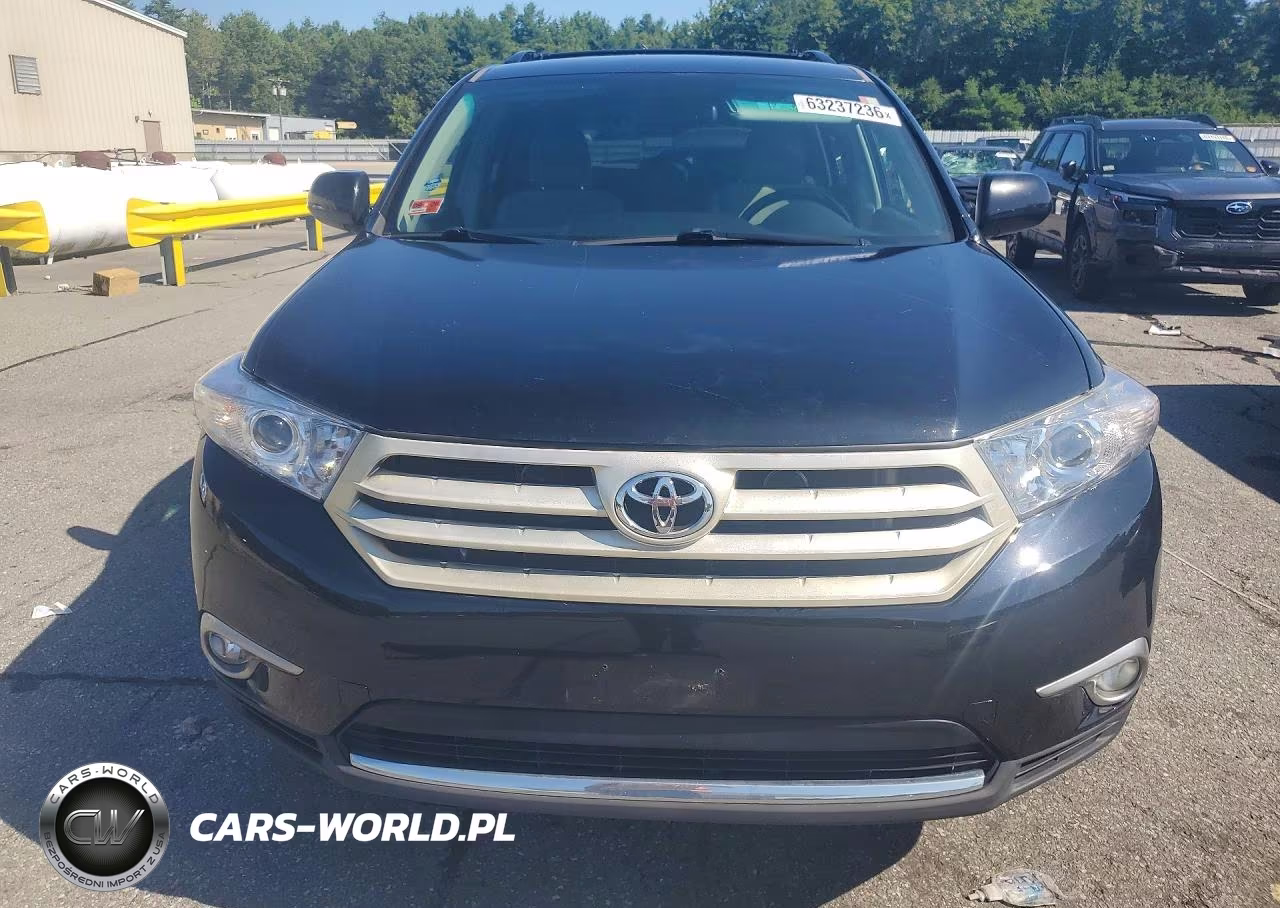 2011 Toyota Highlander Base VIN:5TDBK3EH0BS087093 - 5