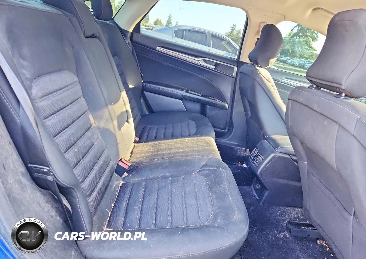 2017 Ford Fusion Se VIN:3FA6P0HD0HR128561 - 10