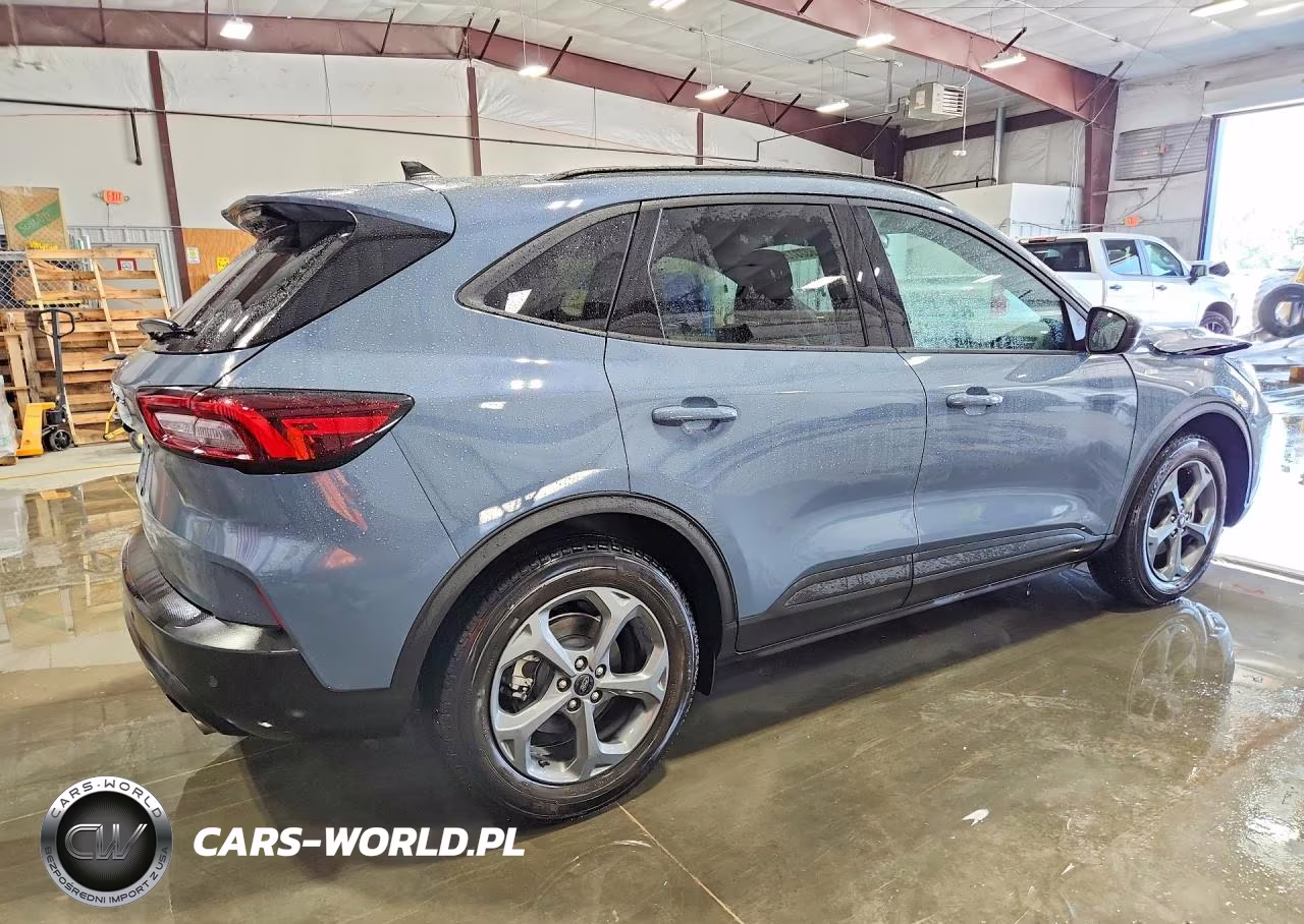 2025 Ford Escape St Line VIN:1FMCU0MN2SUA46296 - 3
