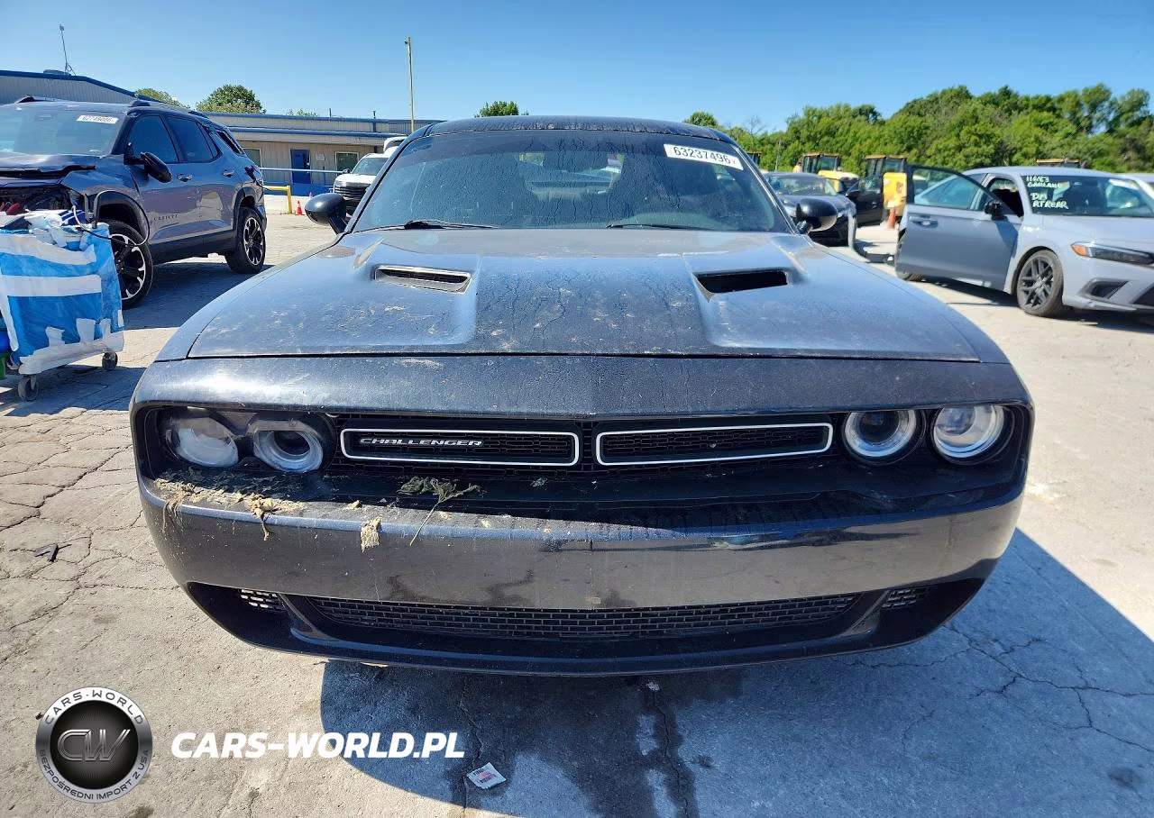 2018 Dodge Challenger Sxt VIN:2C3CDZAGXJH294753 - 5