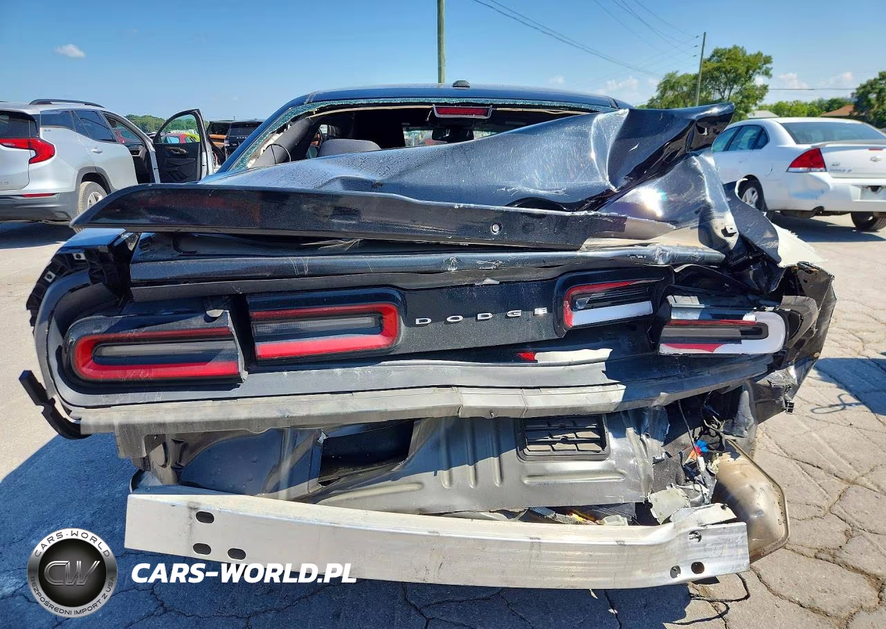 2018 Dodge Challenger Sxt VIN:2C3CDZAGXJH294753 - 6