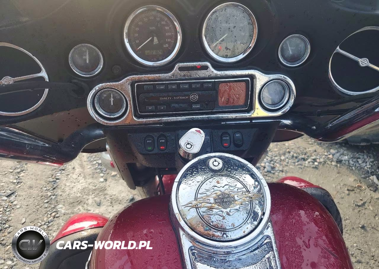 2005 Harley-Davidson Flhtcui VIN:1HD1FCW175Y650469 - 7