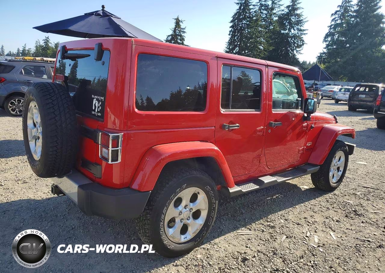 2014 Jeep Wrangler Unlimited Sahara VIN:1C4HJWEG9EL292701 - 3