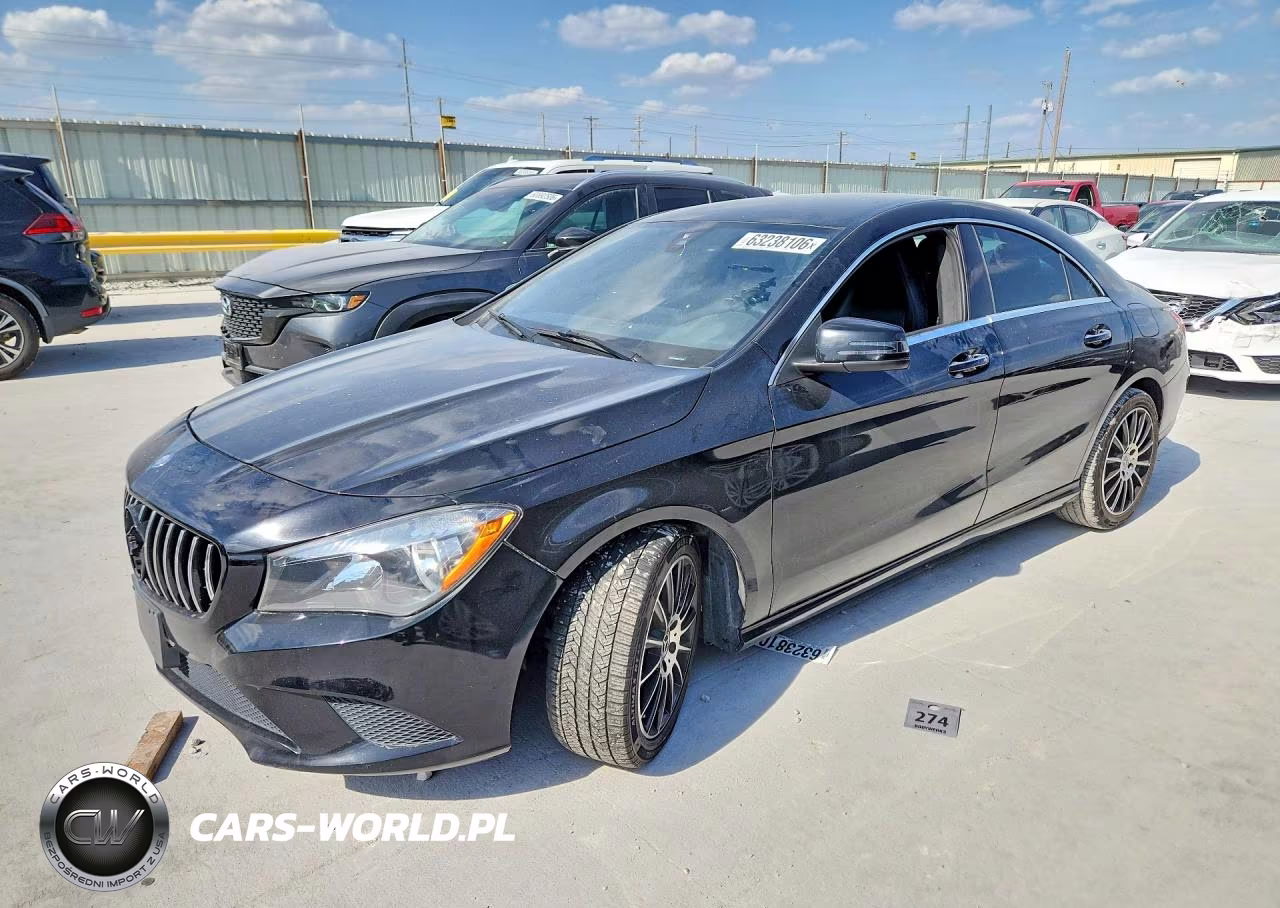 2015 Mercedes-Benz Cla 250 4Matic – zdjęcie 1 z 12