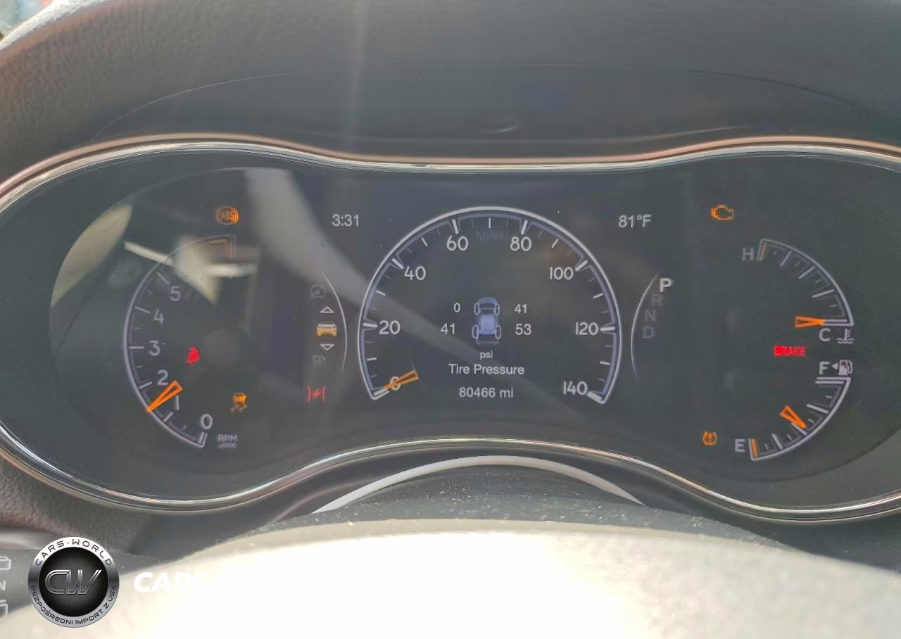 2019 Jeep Grand Cherokee Laredo VIN:1C4RJFAG5KC578390 - 9