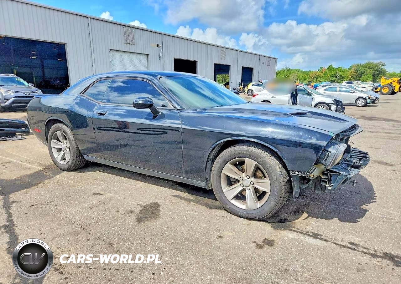 2019 Dodge Challenger Sxt VIN:2C3CDZAG1KH629562 - 4