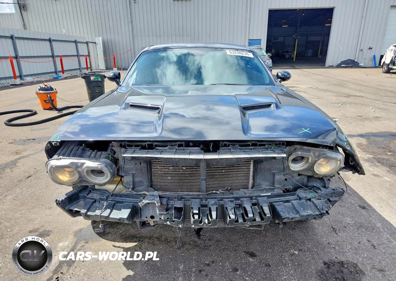 2019 Dodge Challenger Sxt VIN:2C3CDZAG1KH629562 - 5