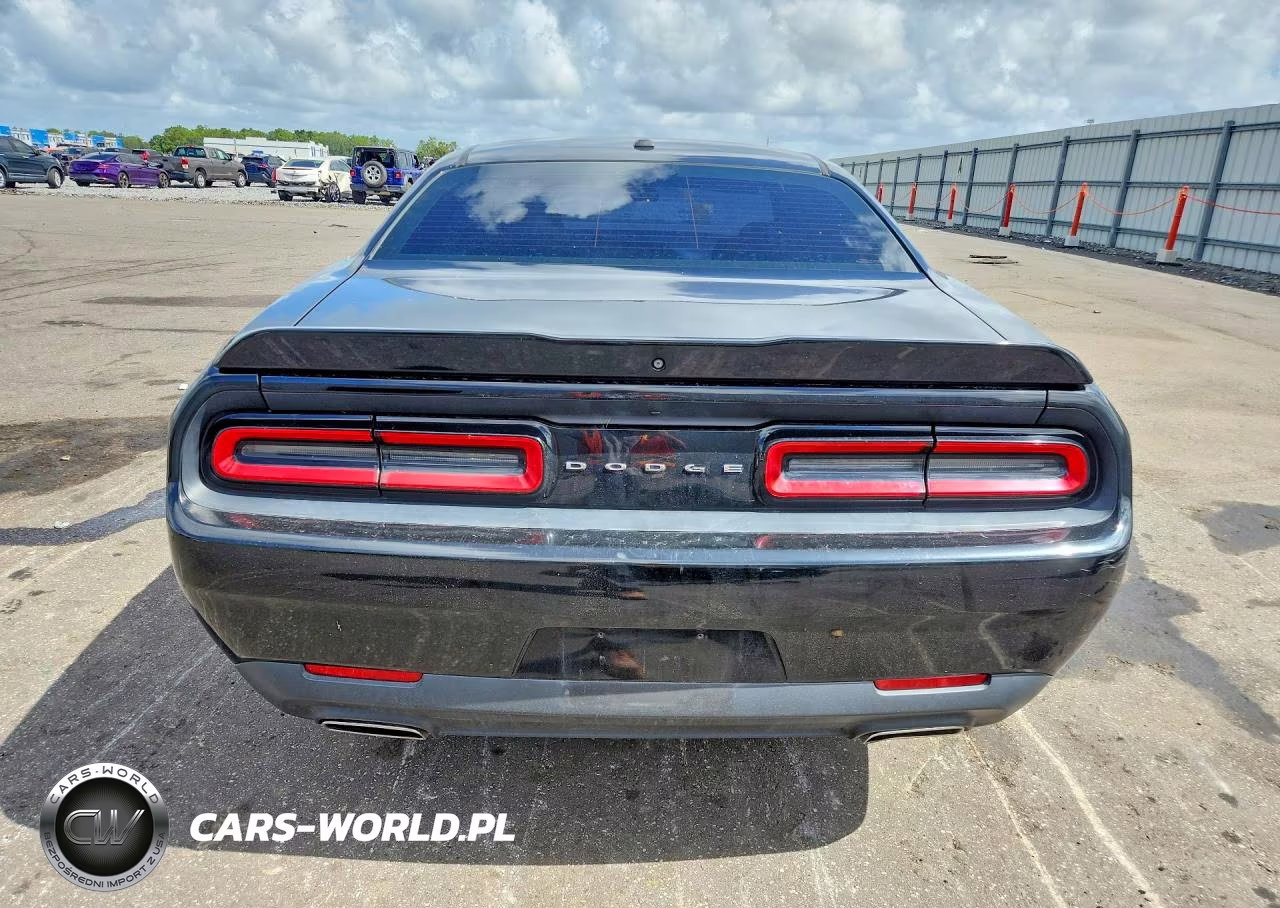 2019 Dodge Challenger Sxt VIN:2C3CDZAG1KH629562 - 6