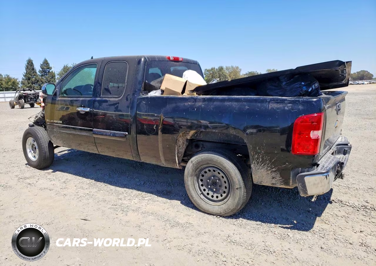 2013 Chevrolet Silverado C1500 Lt VIN:1GCRCSE02DZ307674 - 2