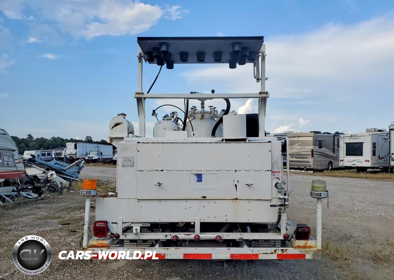 1997 GMC 4000 W4S042 VIN:4KDB4B1R7VJ002475 - 6