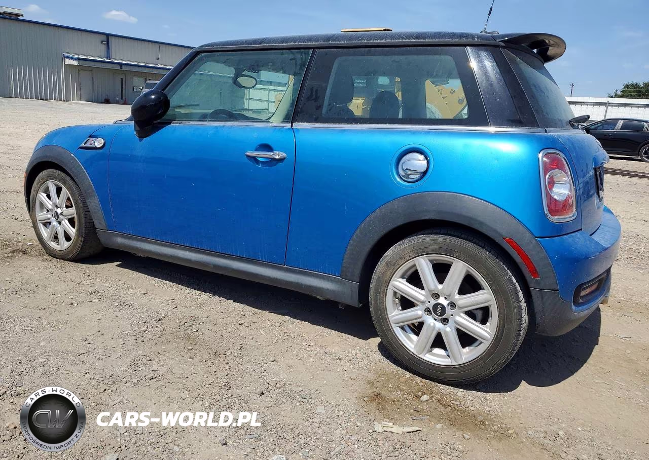 2011 Mini Cooper S VIN:WMWSV3C57BTY14910 - 2