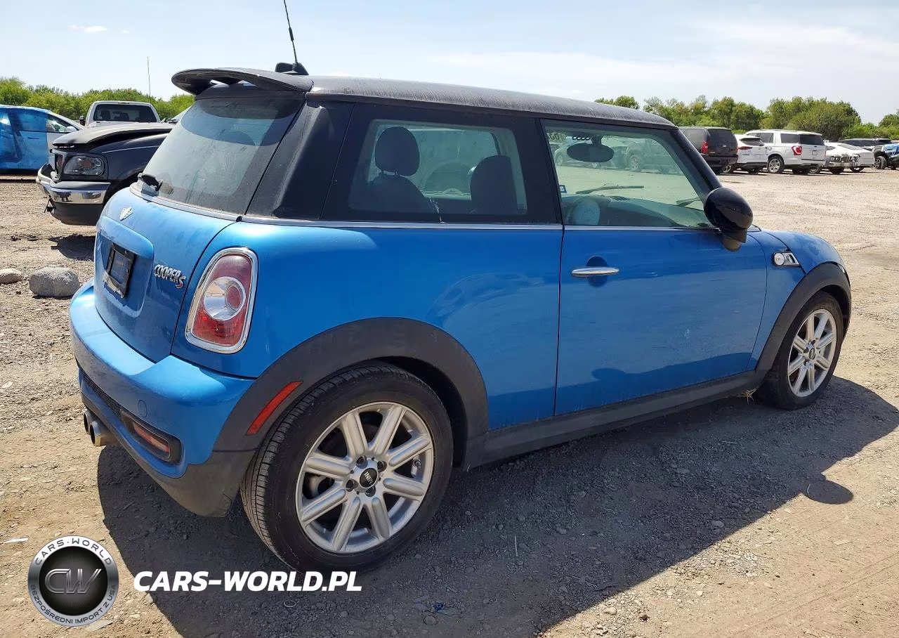 2011 Mini Cooper S VIN:WMWSV3C57BTY14910 - 3