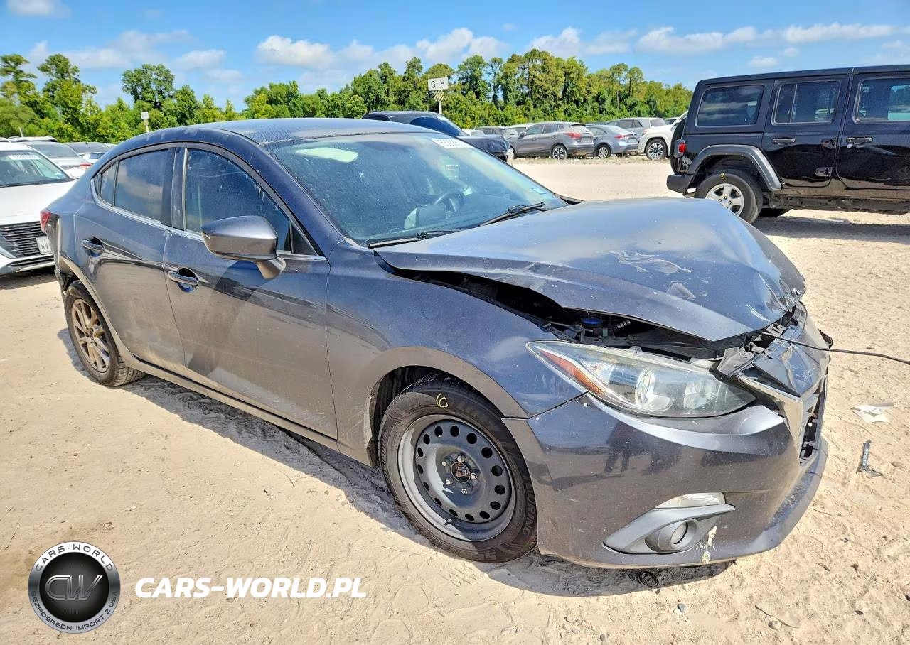 2015 Mazda 3 Touring VIN:3MZBM1V77FM236561 - 4