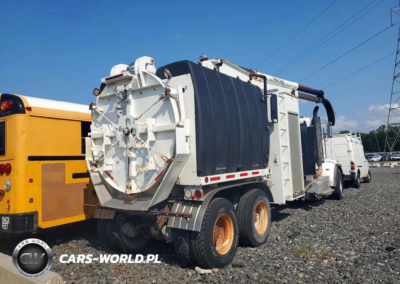 2012 Peterbilt 365 Construction Trucks Hydrovac Truck VIN:1NPSL70X7CD144253 - 3
