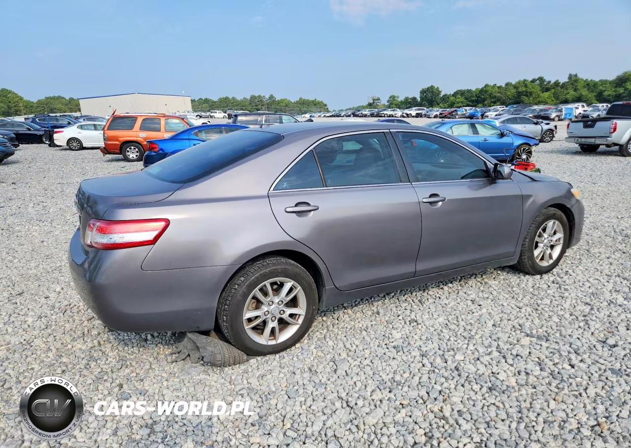 2011 Toyota Camry Le VIN:4T1BF3EK4BU134777 - 3