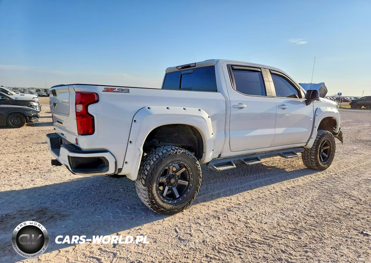 2024 Chevrolet Silverado K1500 Rst VIN:1GCUDEEL6RZ175478 - 3