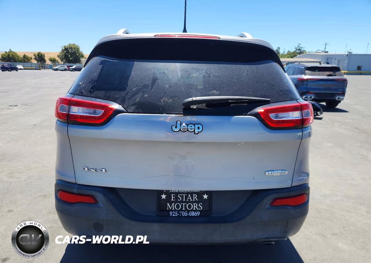 2014 Jeep Cherokee Latitude VIN:1C4PJMCS8EW315424 - 6