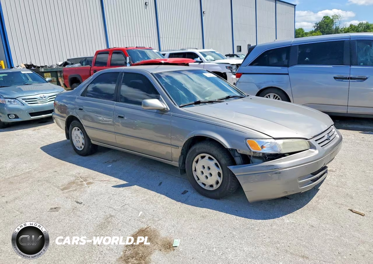 1999 Toyota Camry Le VIN:4T1BG22KXXU425285 - 4