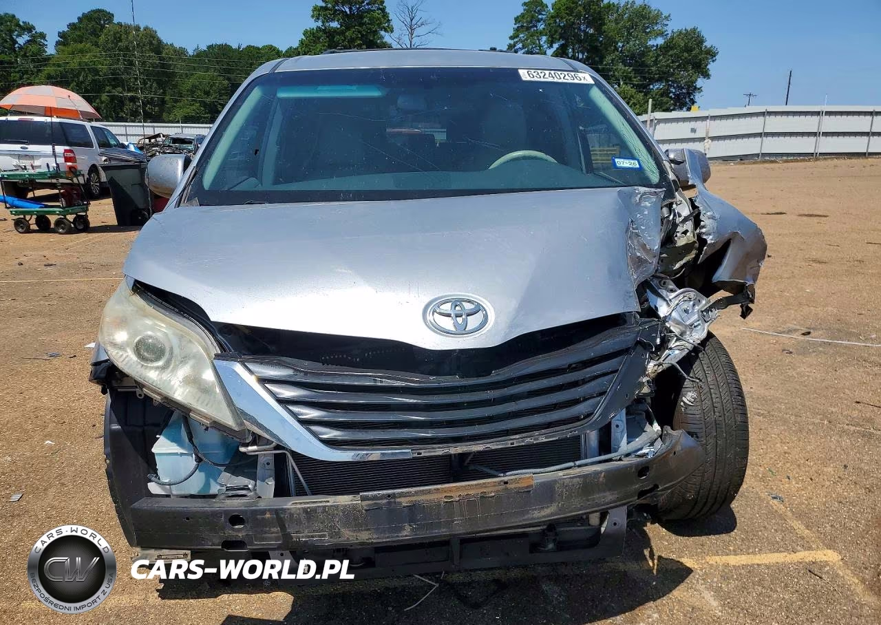 2014 Toyota Sienna Le VIN:5TDKK3DC2ES478188 - 5