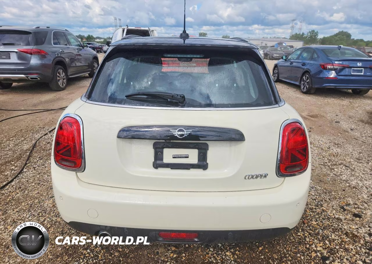 2021 Mini Cooper VIN:WMWXU7C08M2P10021 - 6