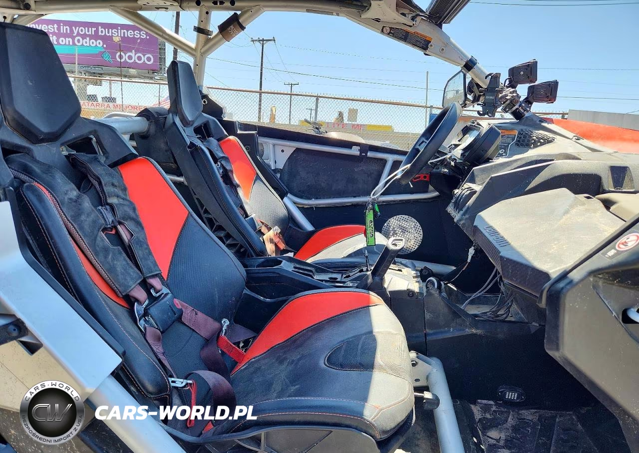 2020 Can-Am Maverick X3 Utility Vehicle VIN:3JBVNAV21LK001679 - 5