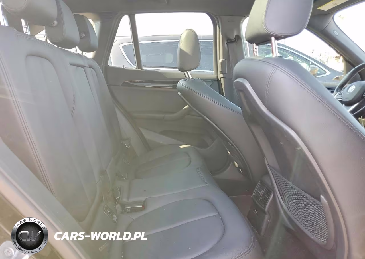 2021 BMW X1 xDrive28I VIN:WBXJG9C01M5T31682 - 11