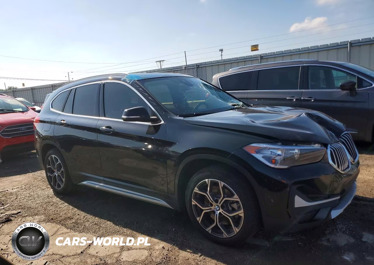 2021 BMW X1 xDrive28I VIN:WBXJG9C01M5T31682 - 4