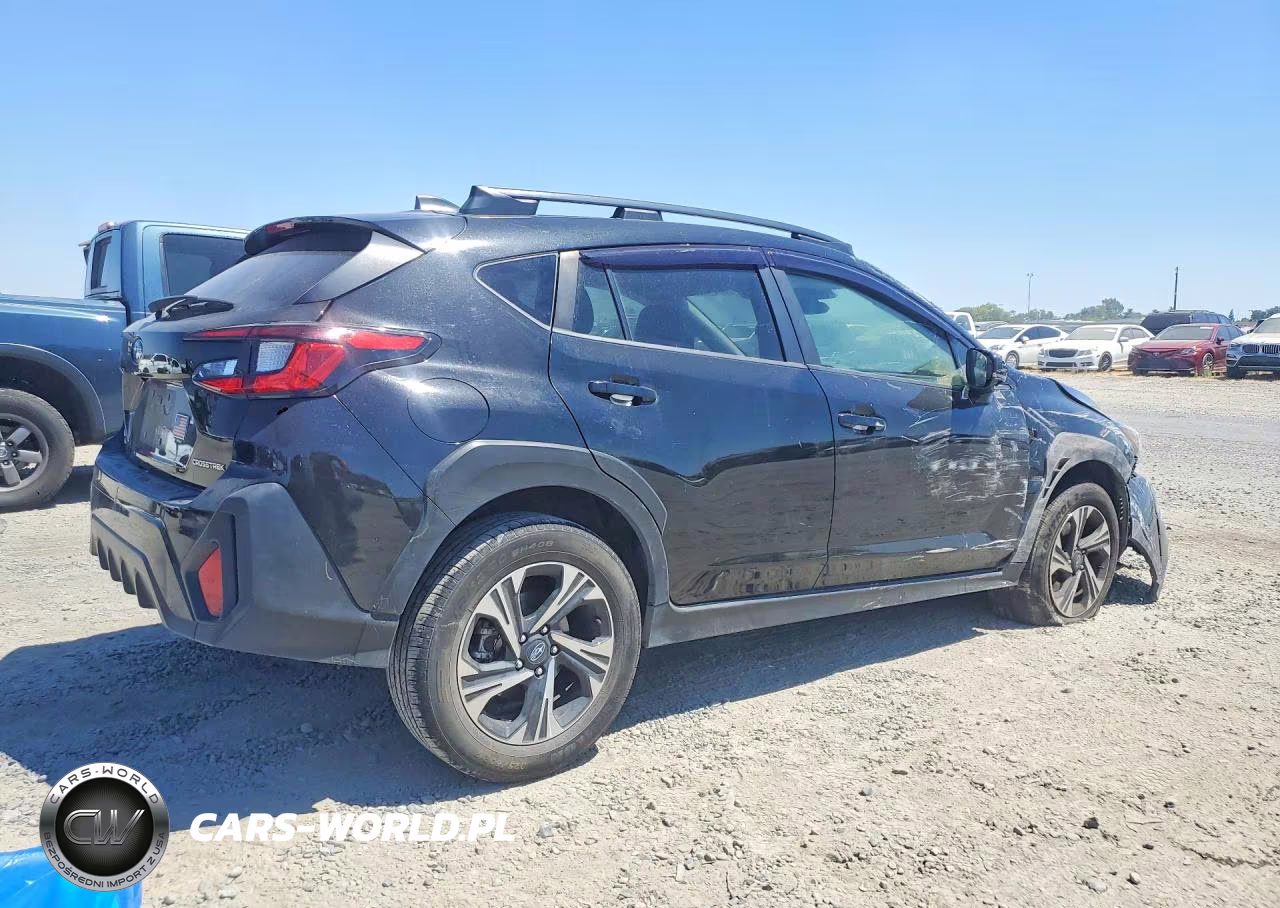 2024 Subaru Crosstrek Premium VIN:JF2GUADC3RH272684 - 3