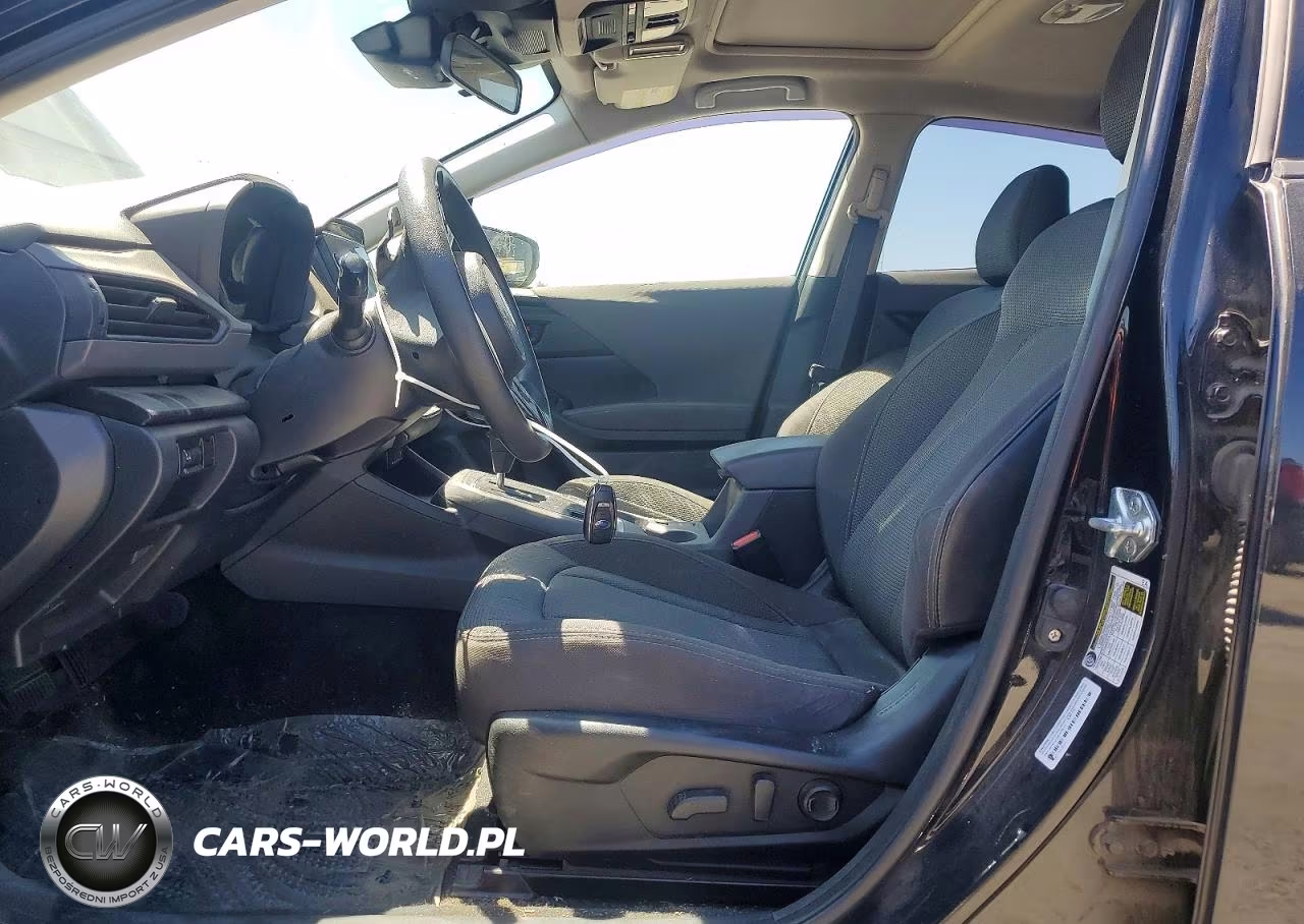 2024 Subaru Crosstrek Premium VIN:JF2GUADC3RH272684 - 7