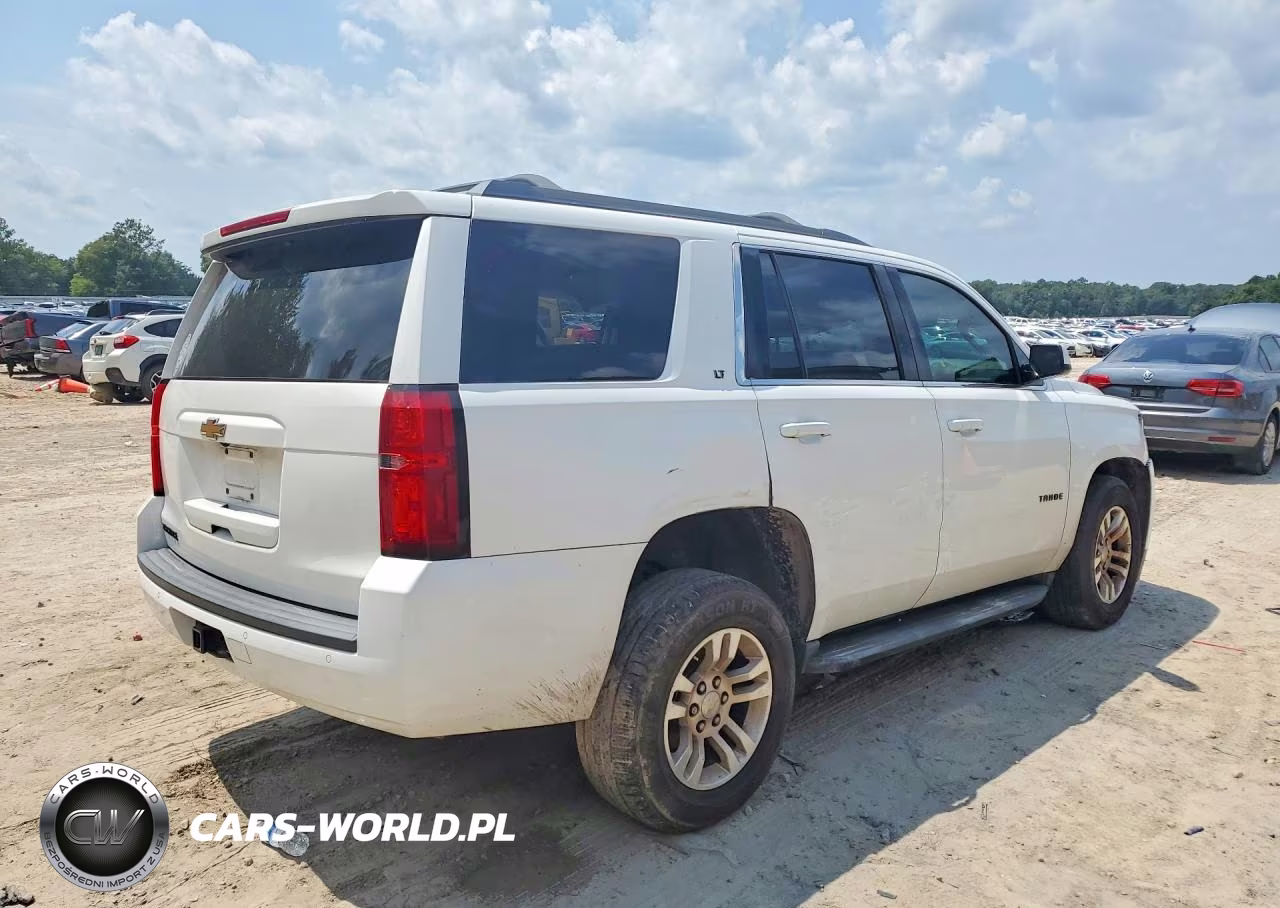 2015 Chevrolet Tahoe K1500 Lt VIN:1GNSKBKCXFR111284 - 3