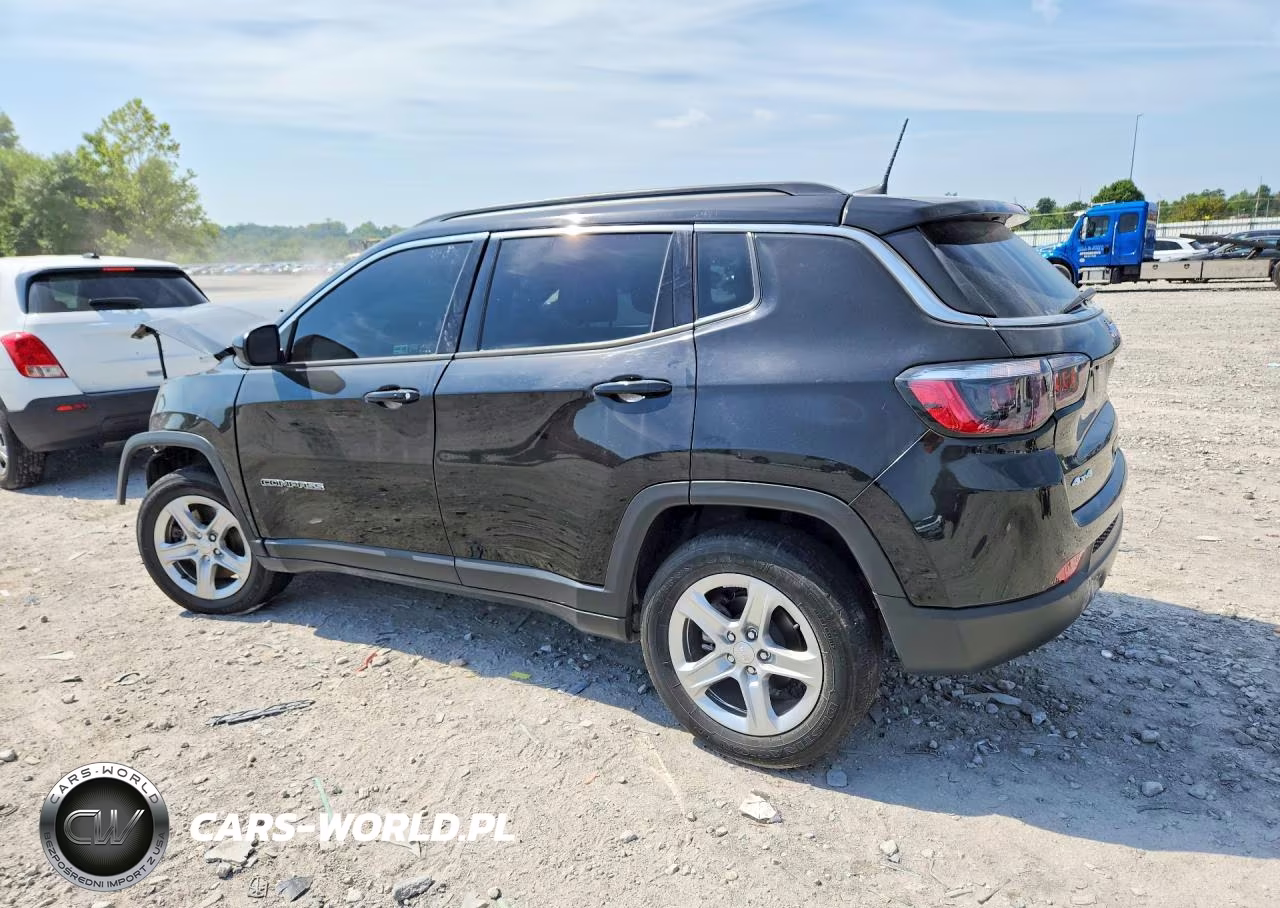 2024 Jeep Compass Latitude VIN:3C4NJDBN2RT598790 - 2