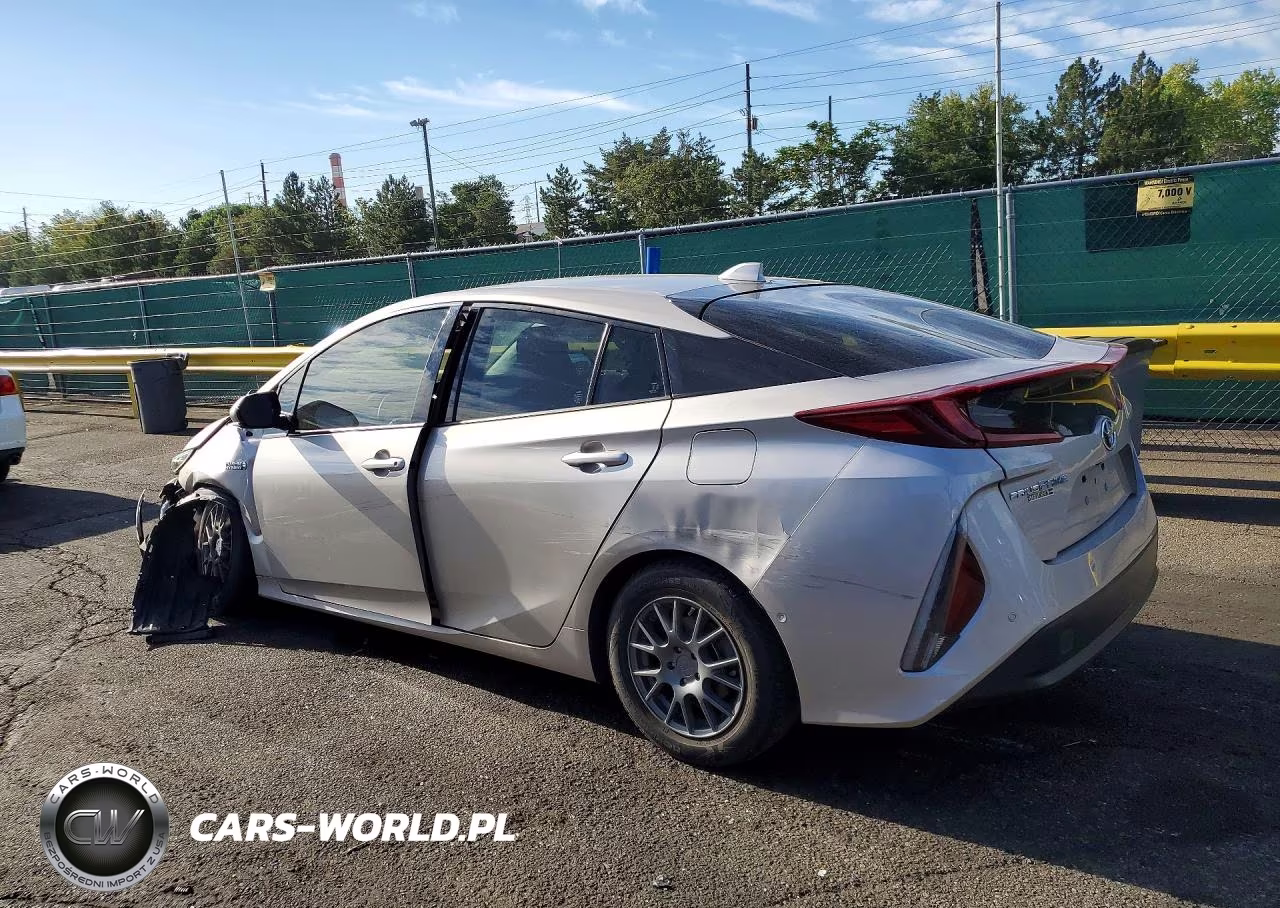 2017 Toyota Prius Prime Advanced VIN:JTDKARFP4H3047315 - 2