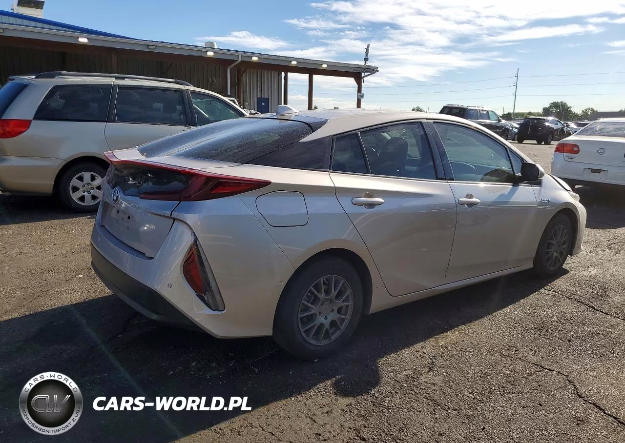 2017 Toyota Prius Prime Advanced VIN:JTDKARFP4H3047315 - 3