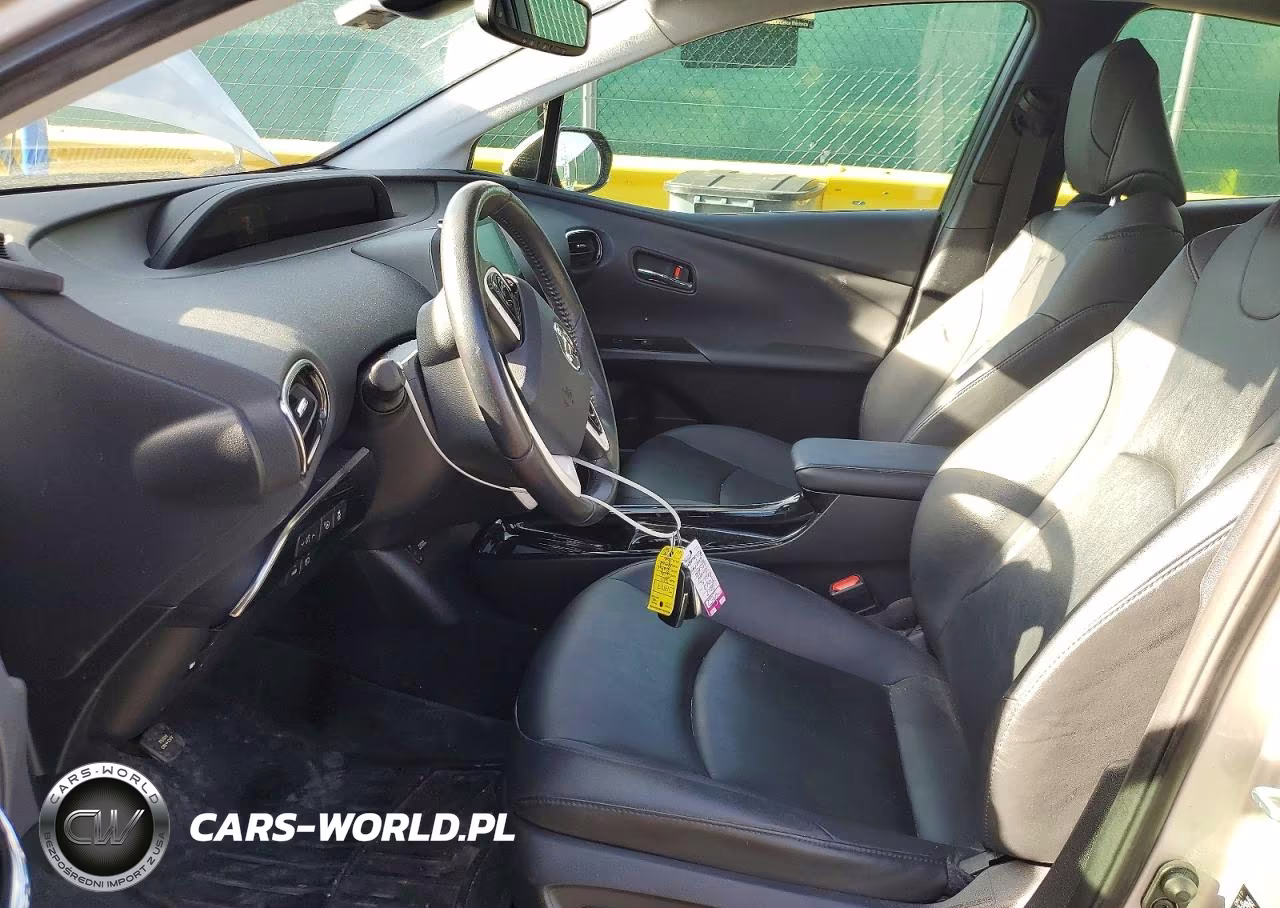 2017 Toyota Prius Prime Advanced VIN:JTDKARFP4H3047315 - 7
