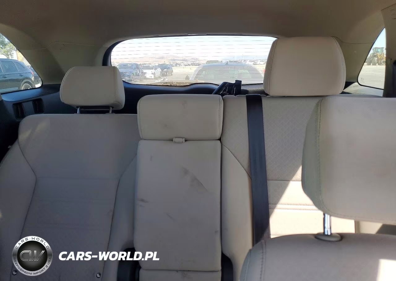 2017 Kia Sorento Lx VIN:5XYPG4A3XHG214784 - 10