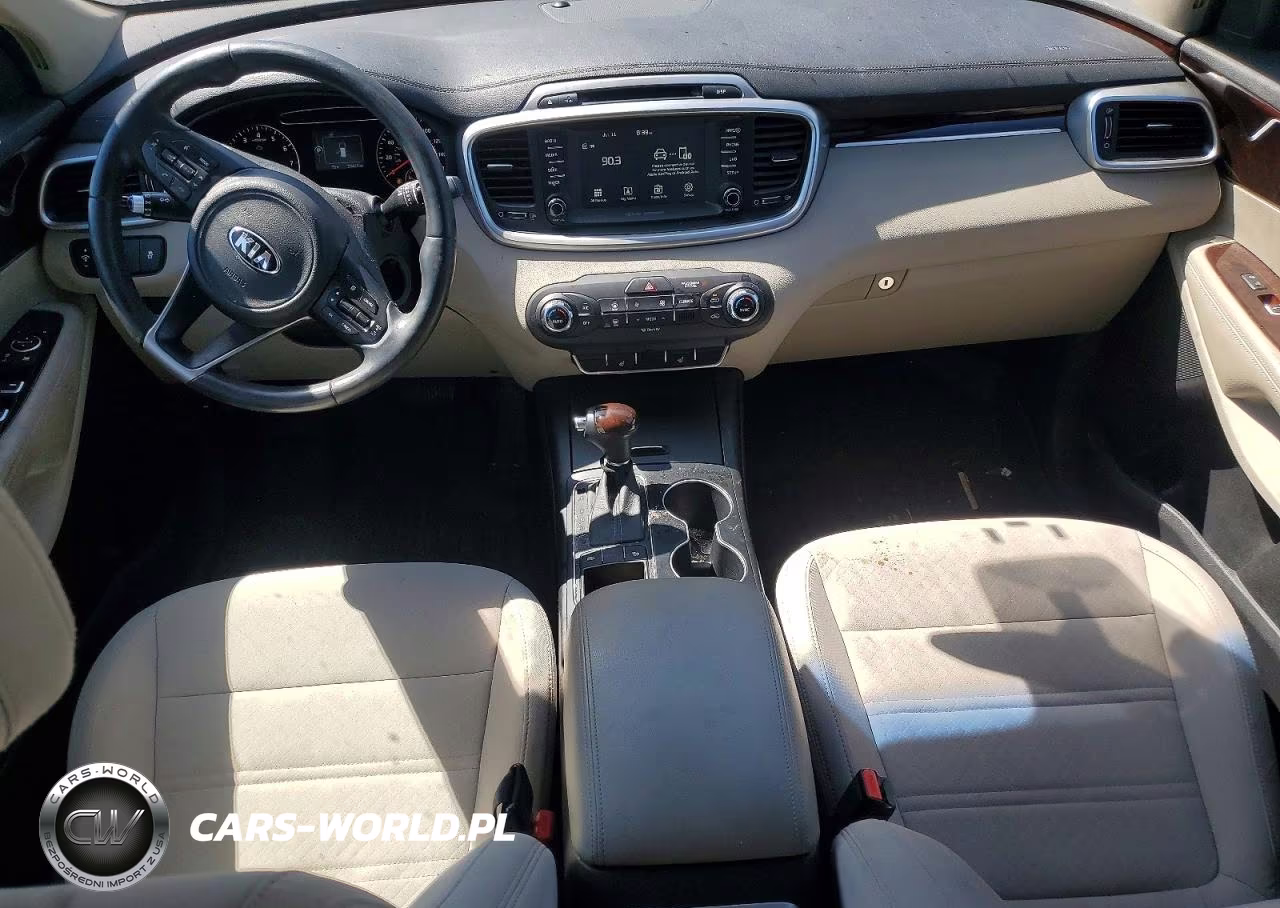 2017 Kia Sorento Lx VIN:5XYPG4A3XHG214784 - 8