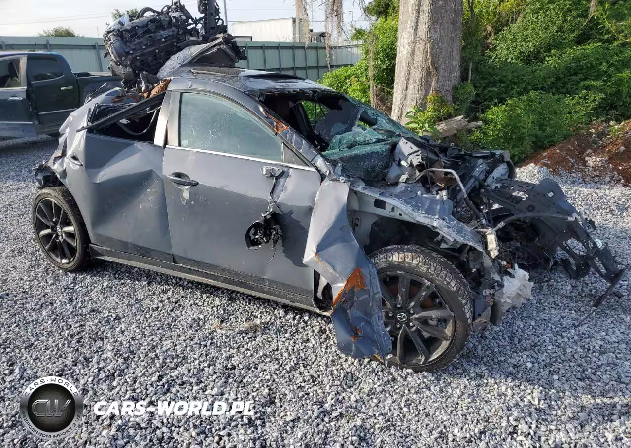 2024 Mazda 3 Preferred VIN:JM1BPBLM2R1707154 - 4