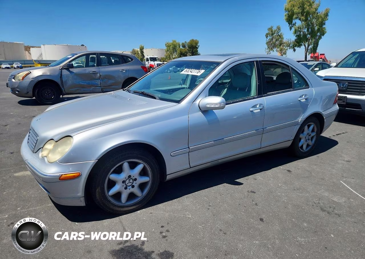 2004 Mercedes-Benz C 240