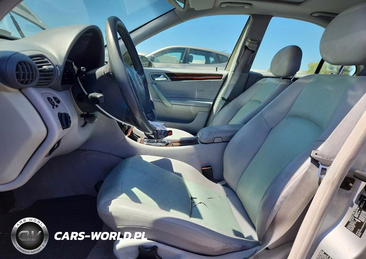 2004 Mercedes-Benz C 240 VIN:WDBRF61J14F554570 - 7