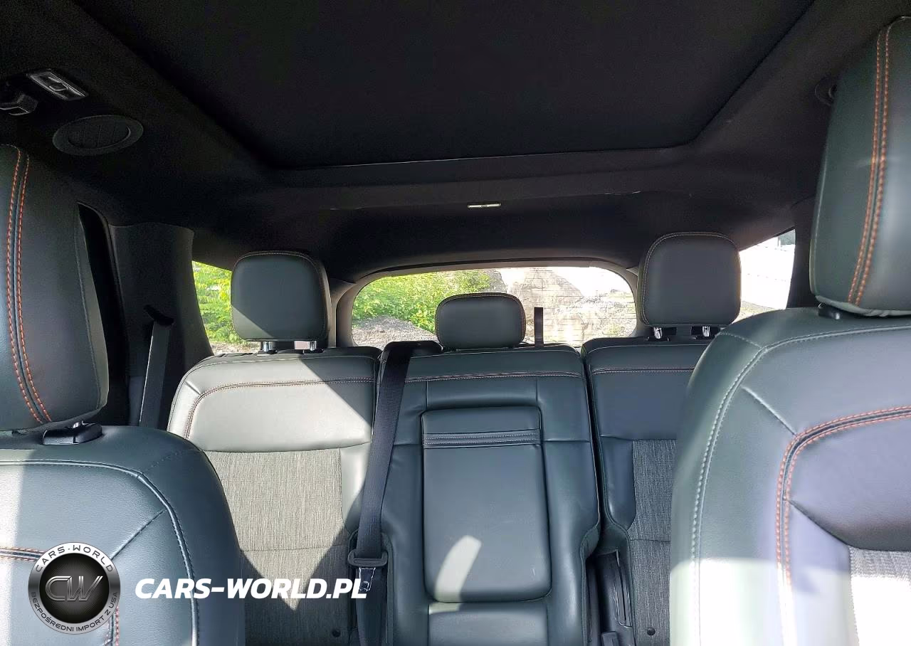 2023 Ford Explorer Timberline VIN:1FMSK8JHXPGC34469 - 10