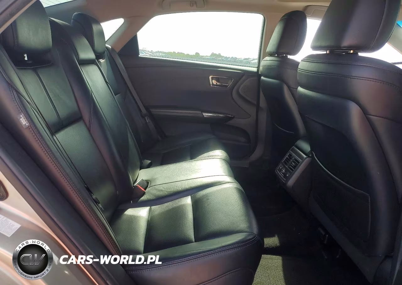 2016 Toyota Avalon Hybrid Limited VIN:4T1BD1EB3GU049656 - 10