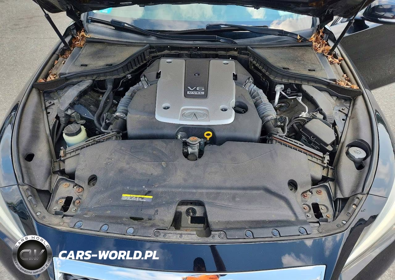 2015 Infiniti Q50 Premium VIN:JN1BV7AR7FM411304 - 11