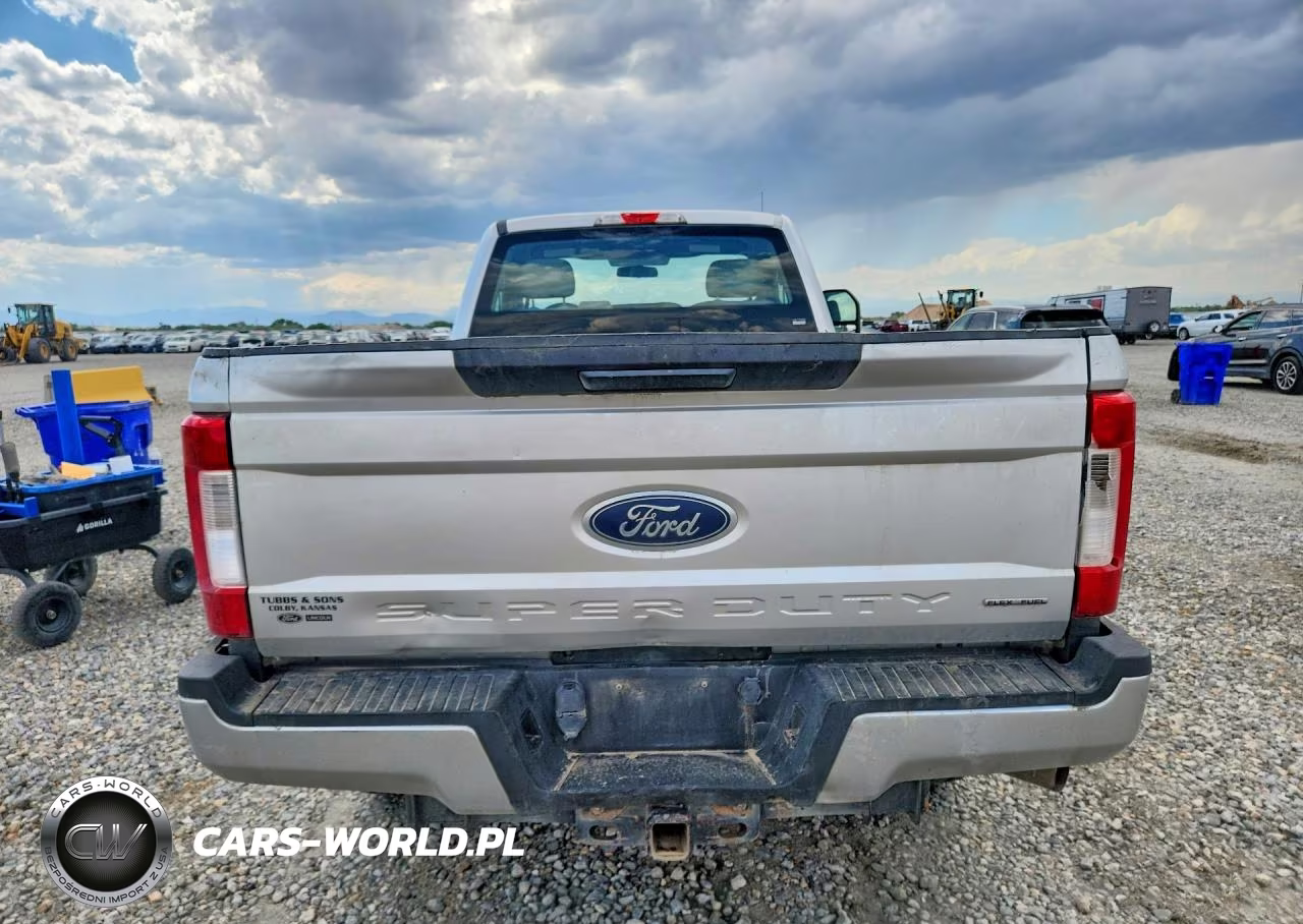 2017 Ford F250 Super Duty VIN:1FTBF2B66HEF37278 - 6
